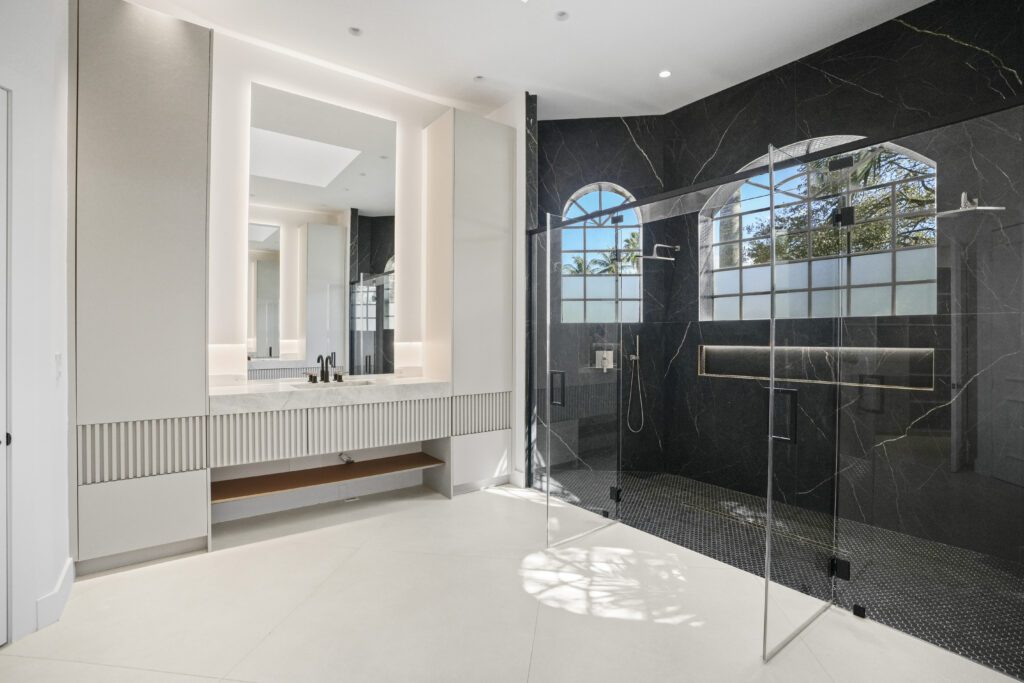 Professional glass installation in South Florida by IG Glass