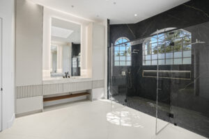 Professional glass installation in South Florida by IG Glass