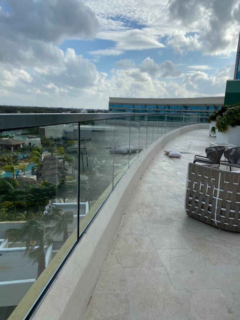 hard rock railing