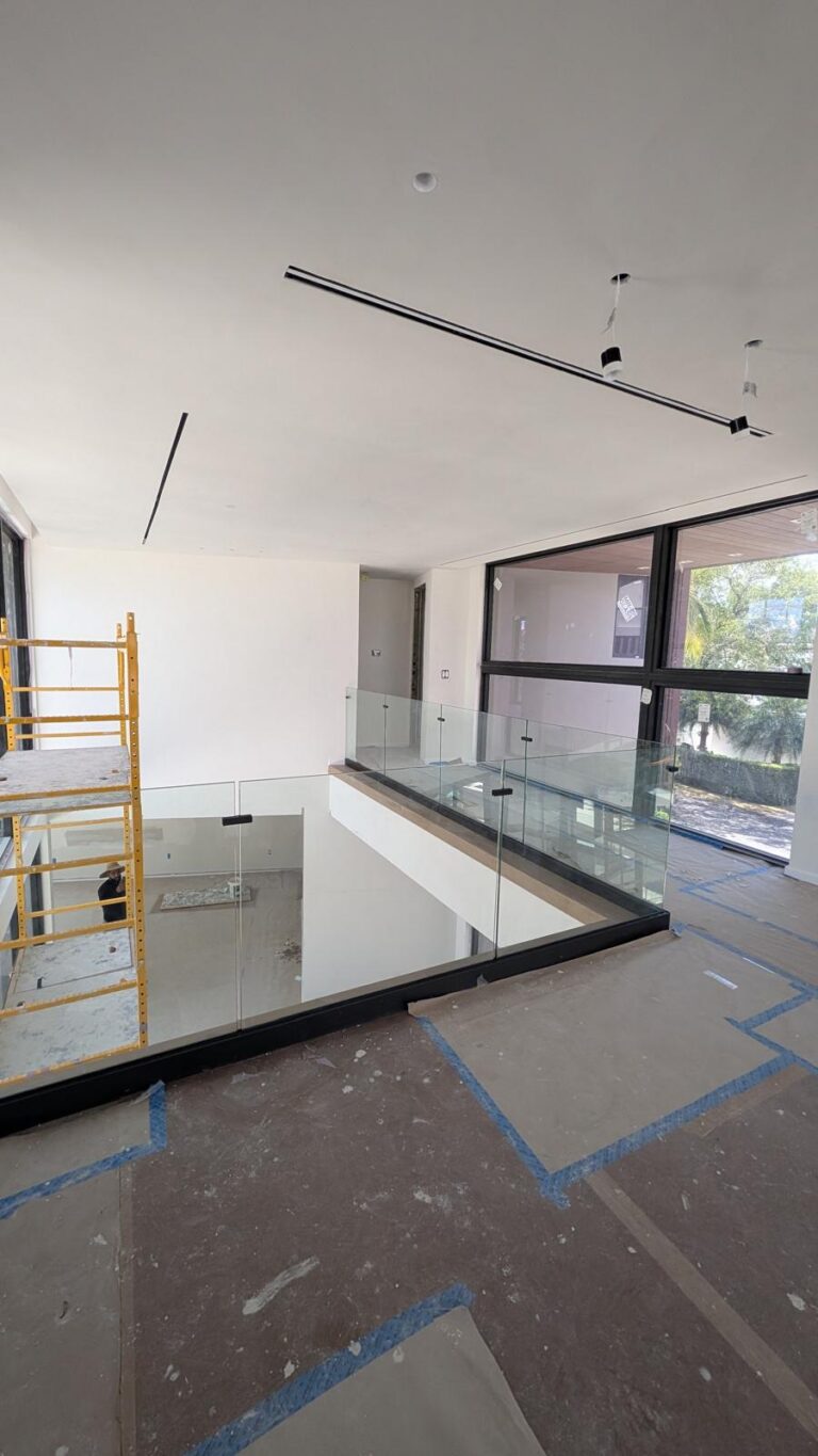 Key Biscayne interior glass railing