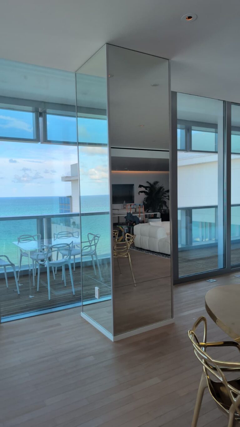 custom mirror column