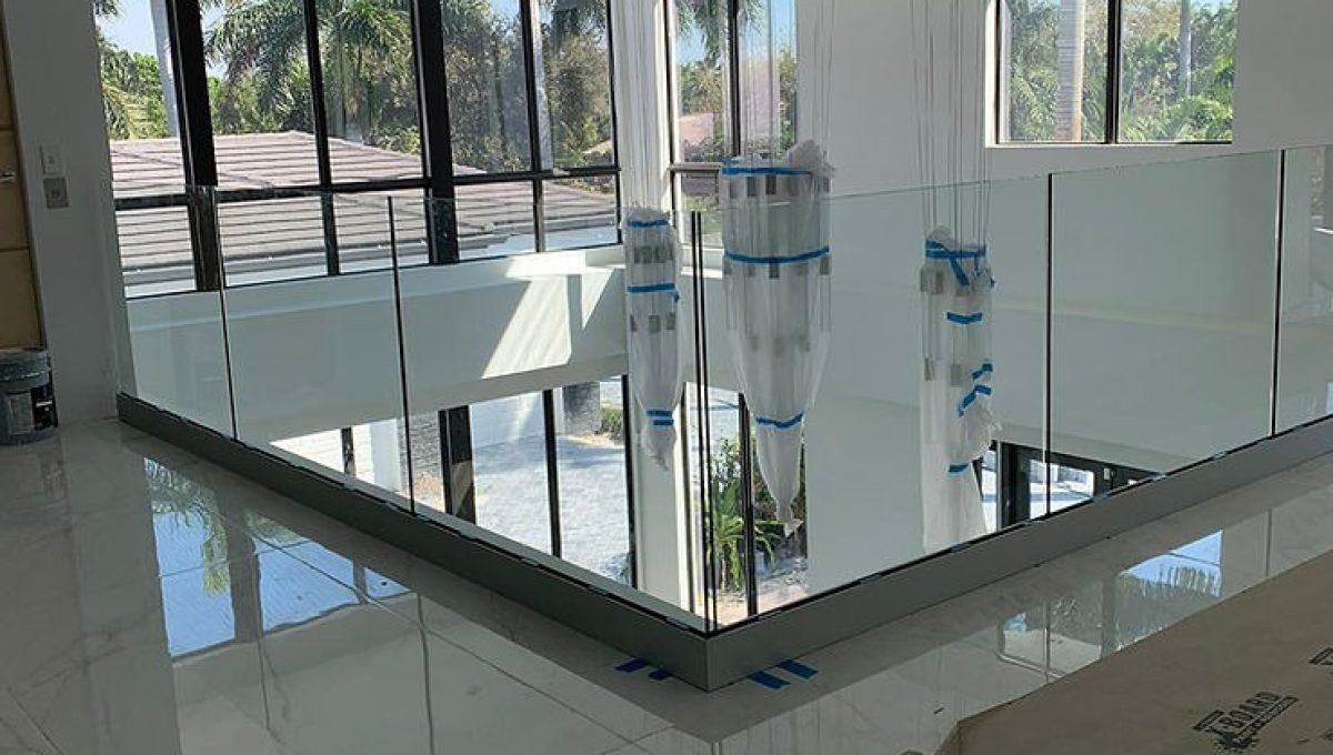 Embrace The Future of Design with IG Glass