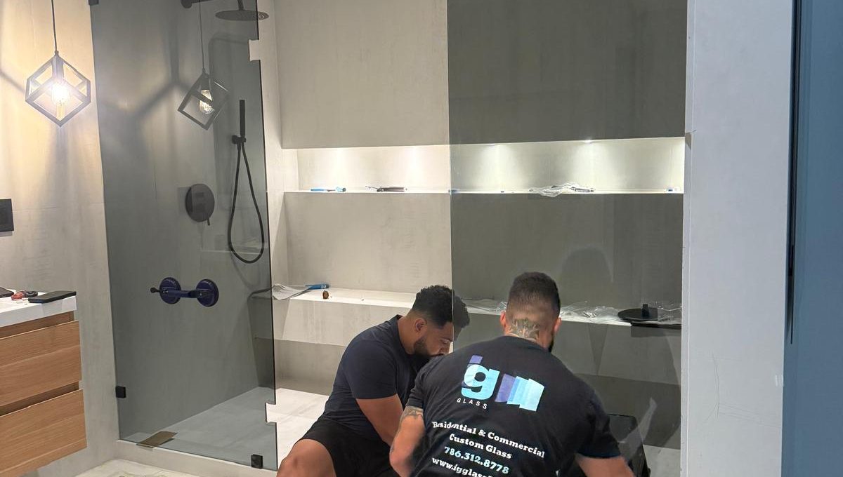 shower enclosure in smokey grey glass